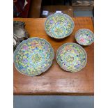 Da Qing Qianlong Nian Zhi Chinese, four egg shell dragon design graduating bowls. Designed with a