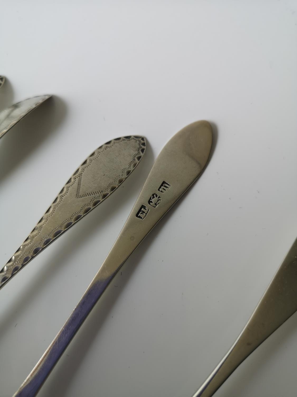 A Set of four provincial Scottish silver tea spoons with two other provincial tea spoons. Four - Image 4 of 5