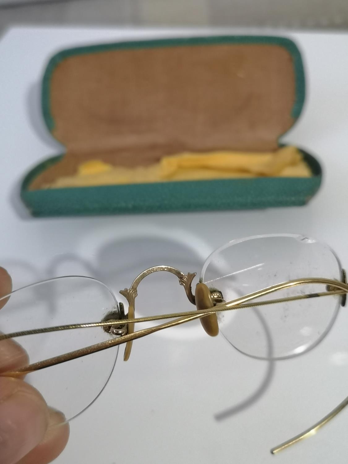 A SET OF VINTAGE GOLD COLOURED SPECTACLES WITH PROTECTIVE CASE. - Image 2 of 2