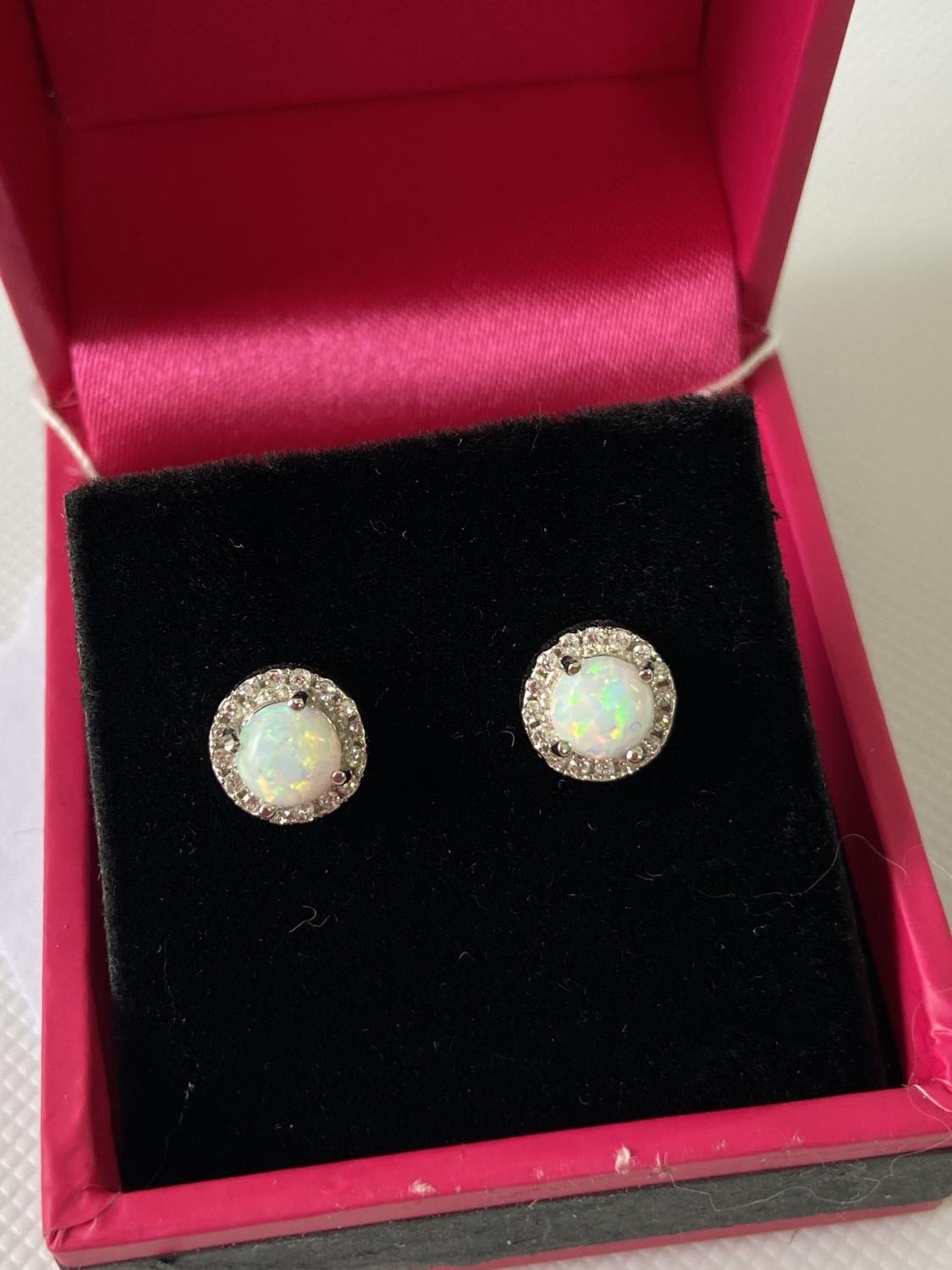 A Pair of silver CZ and Opal stud earrings. - Image 5 of 6