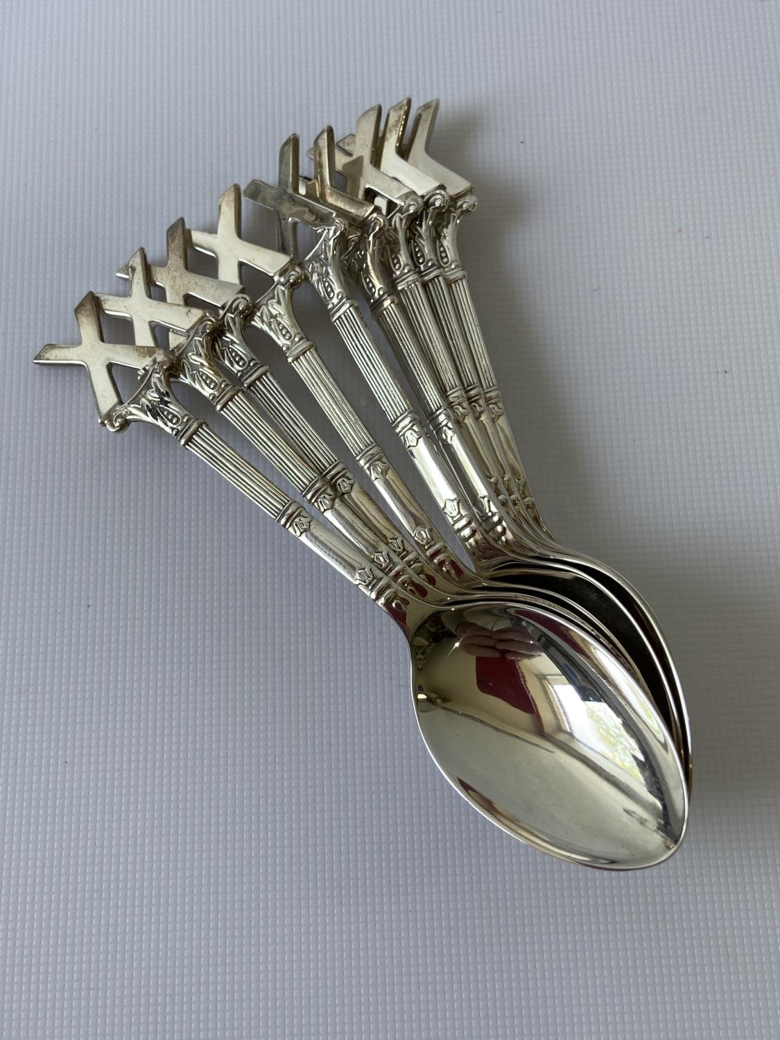 A set of 9 Birmingham silver teaspoons [J.B Chatterley & Sons Ltd] [100.01g]