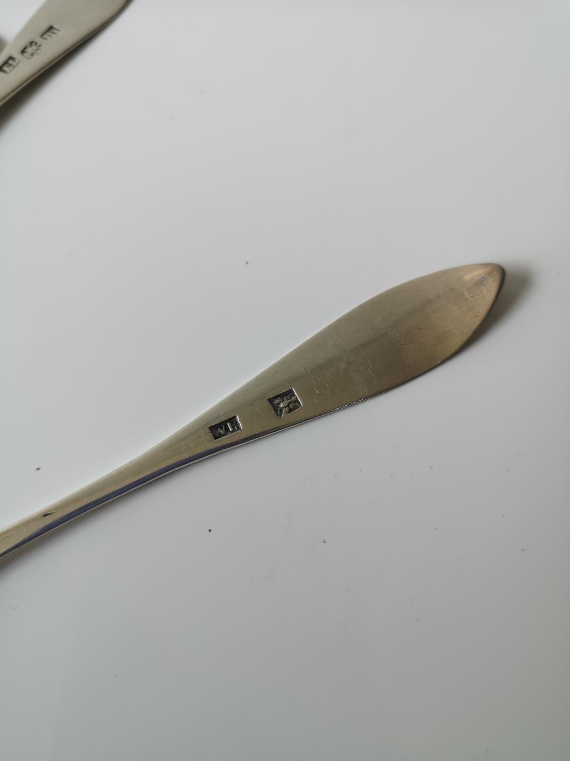 A Set of four provincial Scottish silver tea spoons with two other provincial tea spoons. Four - Image 5 of 5