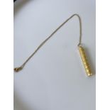 A Chinese or Japanese high grade gold snuff pendant with an 18ct gold necklace [Snuff possibly