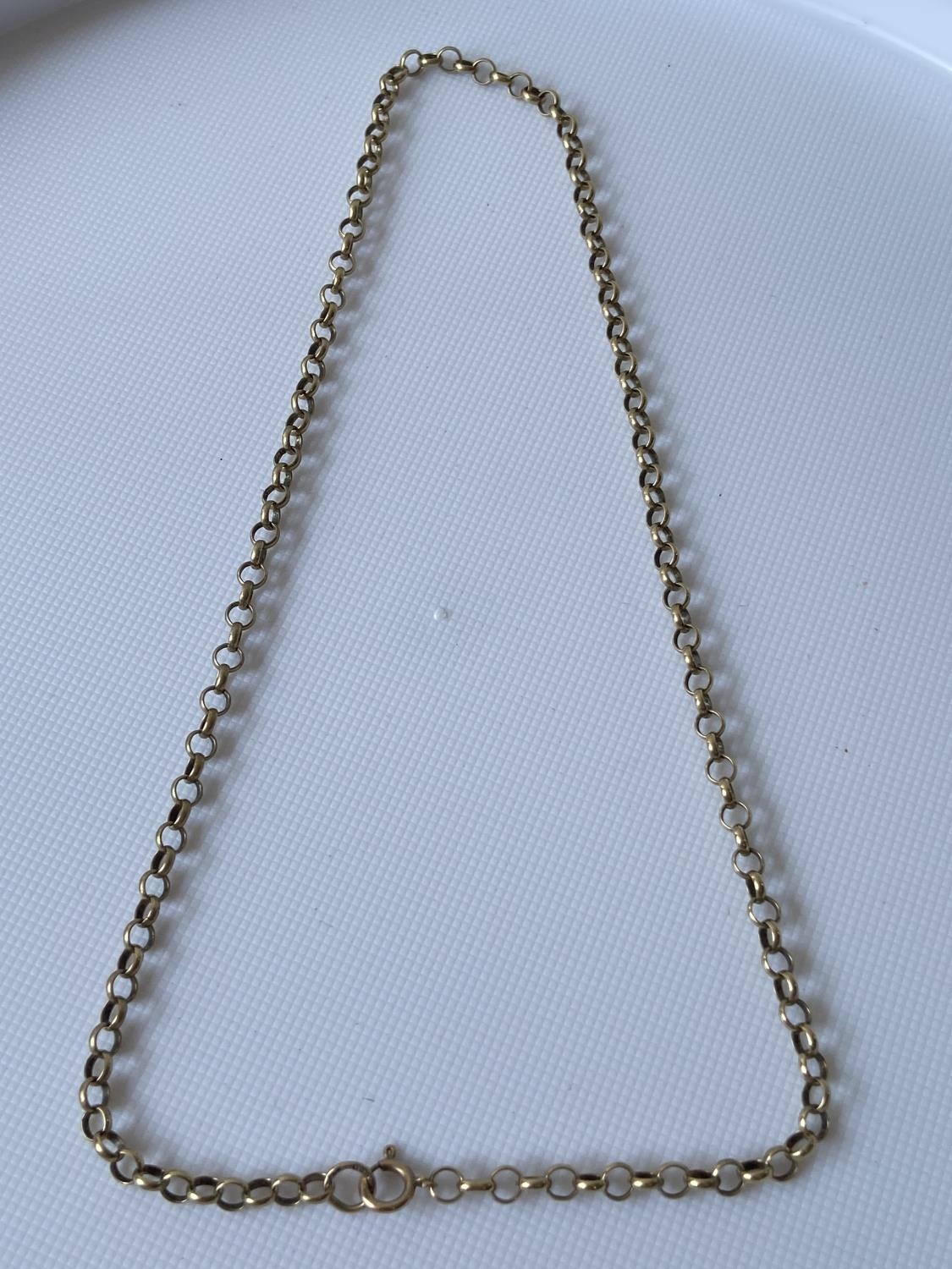 A 9ct gold belcher chain [length 41cm] [7.23g]