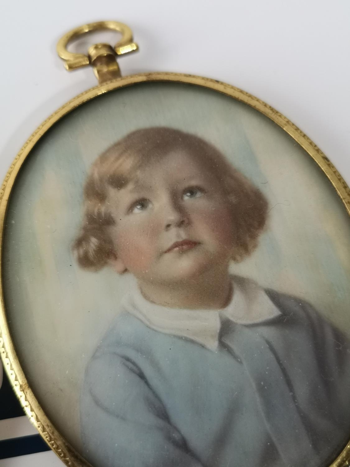 TWO ANTIQUE MINIATURE PORTRAITS OF YOUNG CHILDREN. FITTED WITH OVAL GILT BRASS FRAMES. [9X7CM] - Image 3 of 3