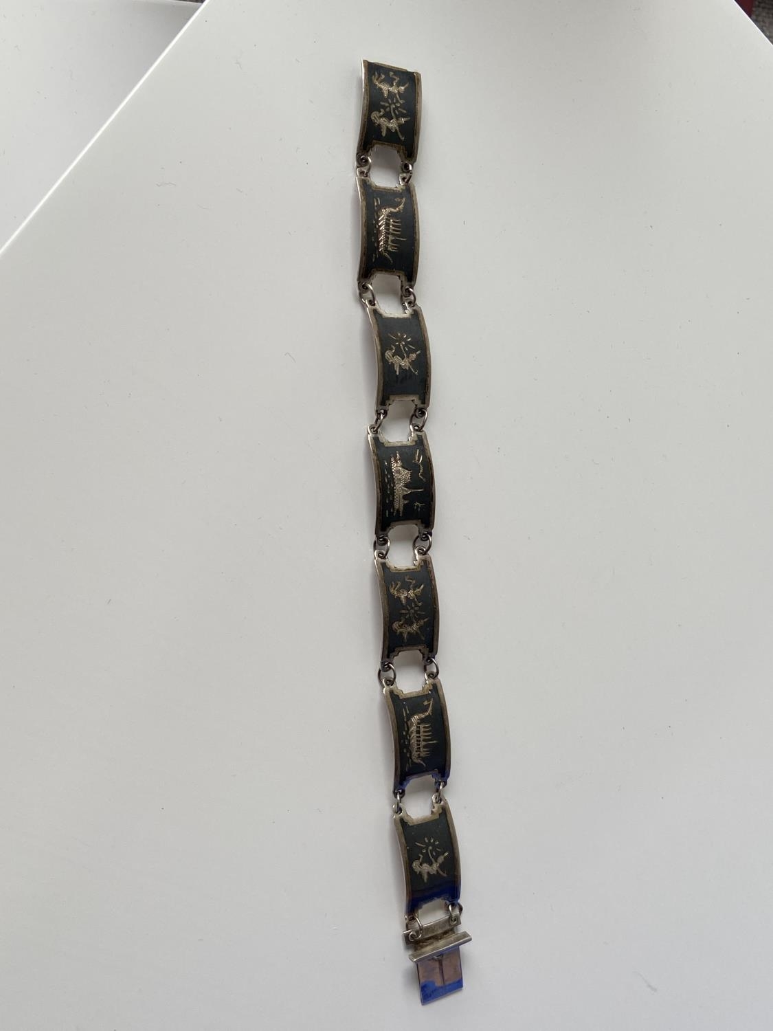 A vintage Siam Sterling silver bracelet [length 18.5cm]