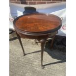 Antique card table/serving table [75x67cm]