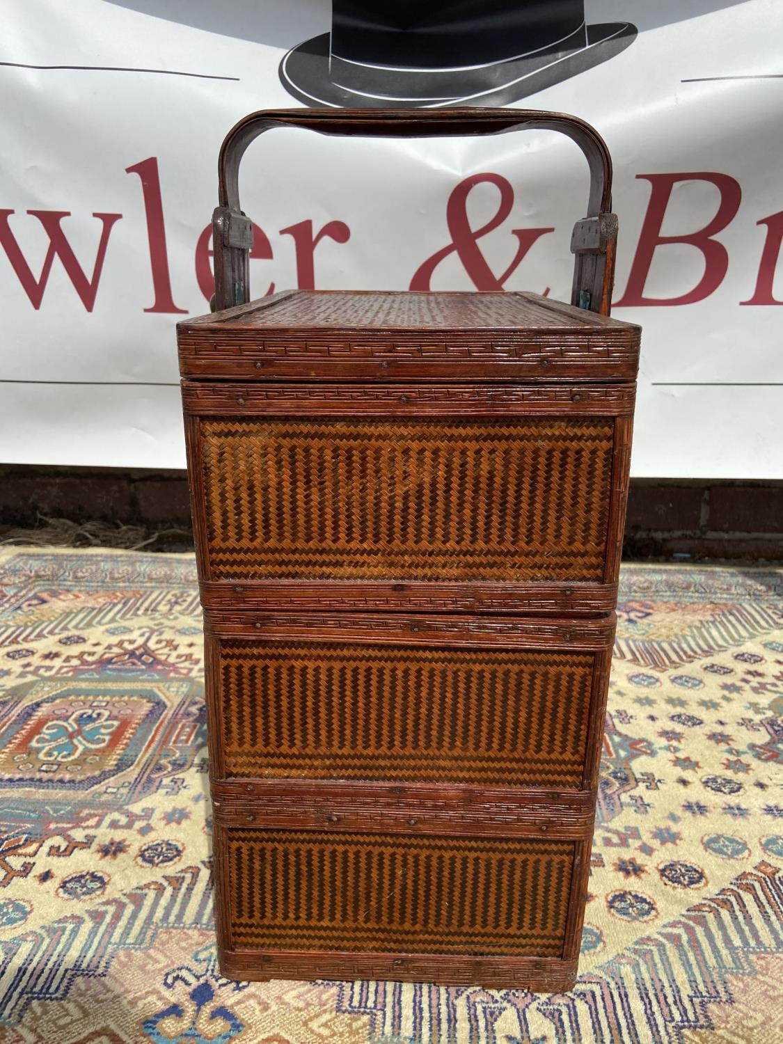 A 19th/20th century Chinese carry basket [51x38x26cm] - Image 4 of 5