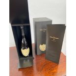 A Bottling of Champagne Dom Perignon Vintage 2009. Comes with presentation box.