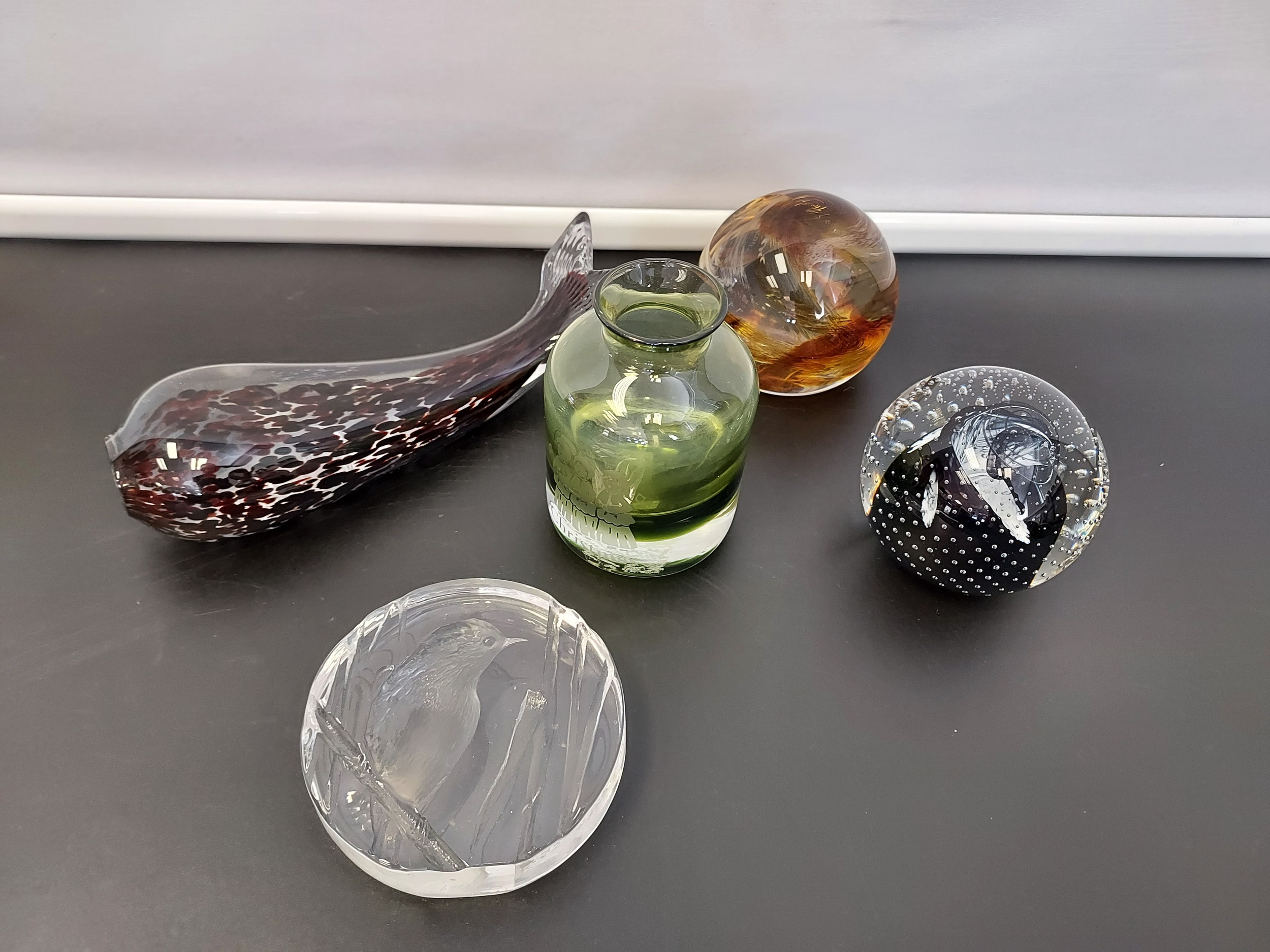 A Collection of art glass to include Swedish pear design vase & Caithness paperweights - Image 4 of 4