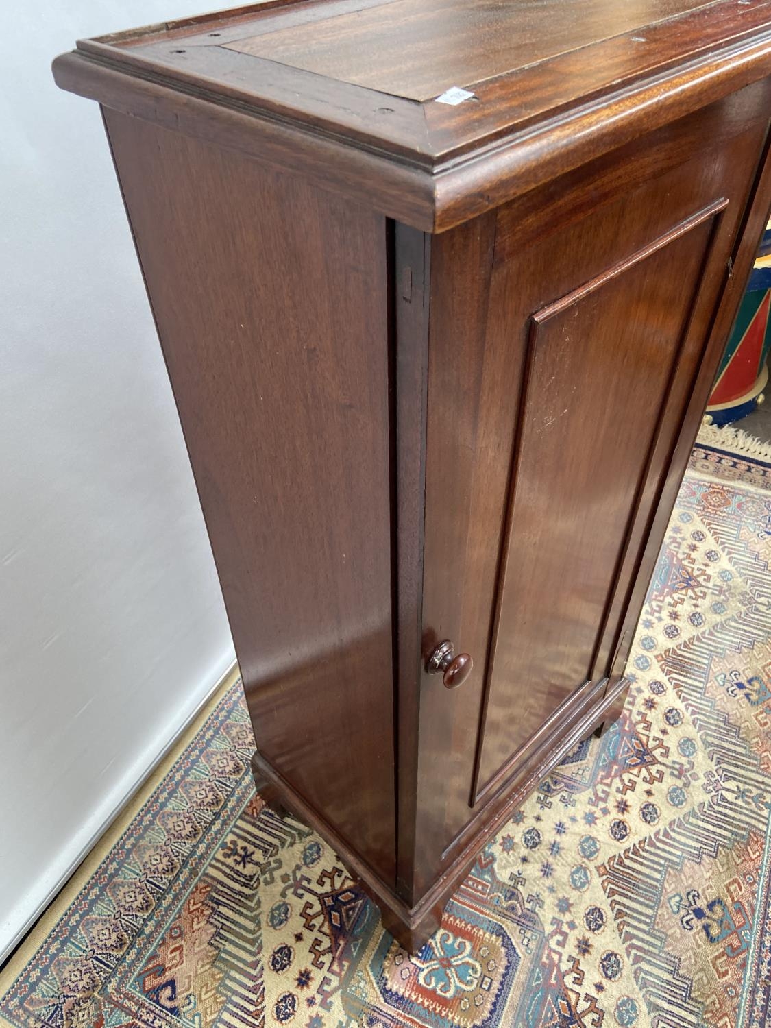 19th century mahogany pot cupboard [height, 98cm, width, 50cm, depth, 33cm] - Image 4 of 4