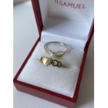 A 9ct gold & single pearl ring [size Q], together with a 9ct gold signet pinky ring fitted with a