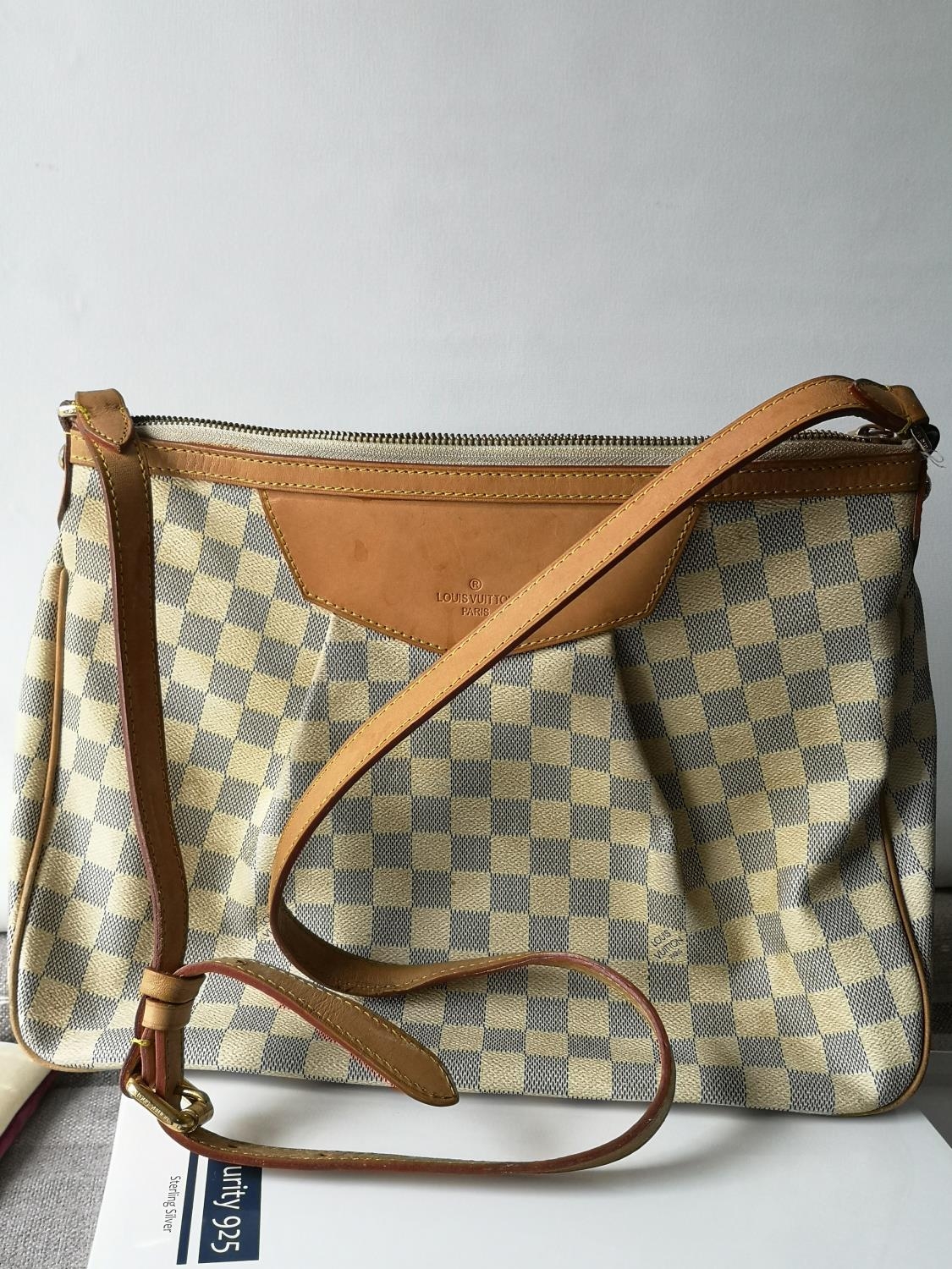 A Louis Vuitton Damier shoulder bag