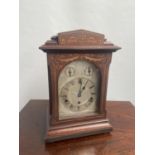 An antique fusee movement mantle clock [42x28x19cm]