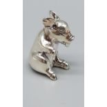 A 925 Sterling silver piglet figure. [2.2cm in height]