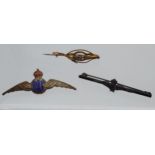 A Lot of three various brooches to include 9ct gold, seed pearl and amethyst brooch [as found]