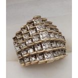 A Ladies impressive 9ct gold and diamond cluster ring. Set with 1ct of diamonds. [Ring size N] [10.