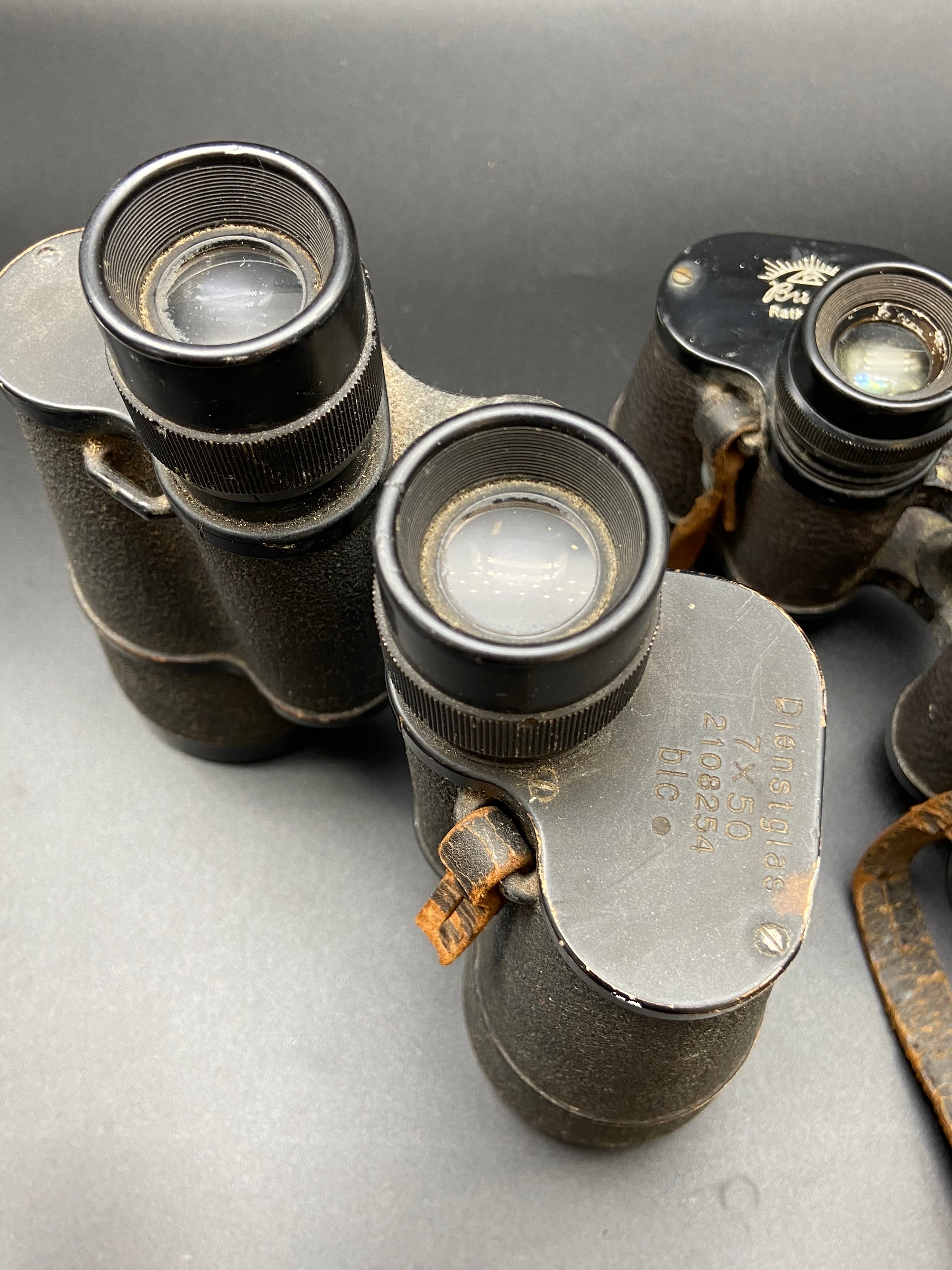 Busch Helluxon Binoculars and Dienstglass binoculars - Image 2 of 4