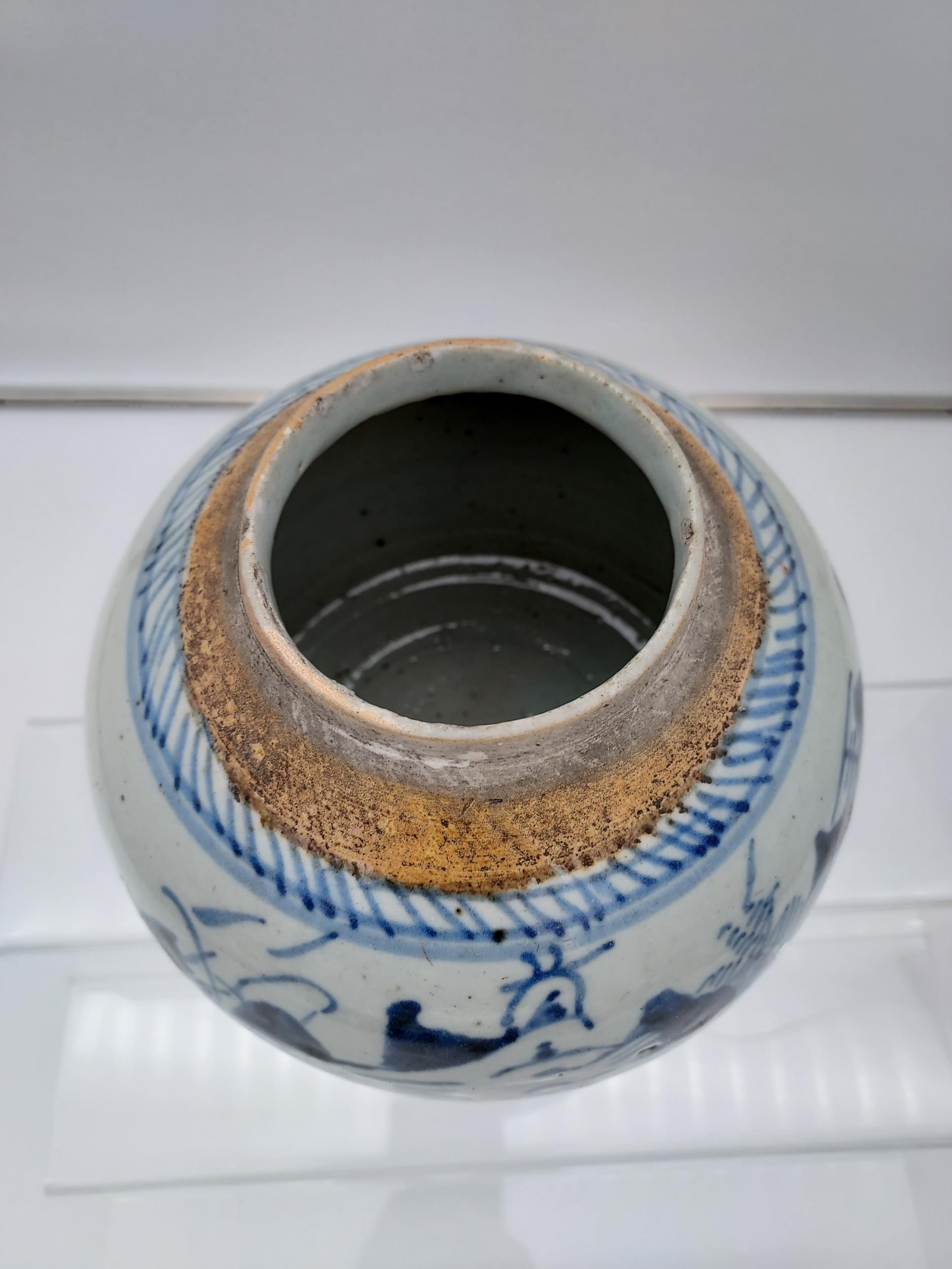 A 19th century Chinese blue painted preserve pot, no lid. [16cm in height] - Image 3 of 6
