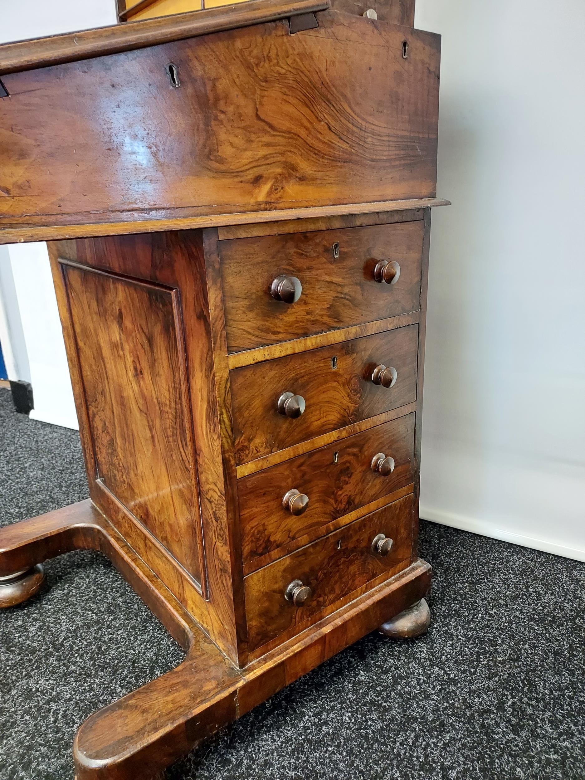 Early 19th century davenport writing desk, with sprung drawer raised section to include a secret ink - Image 16 of 24