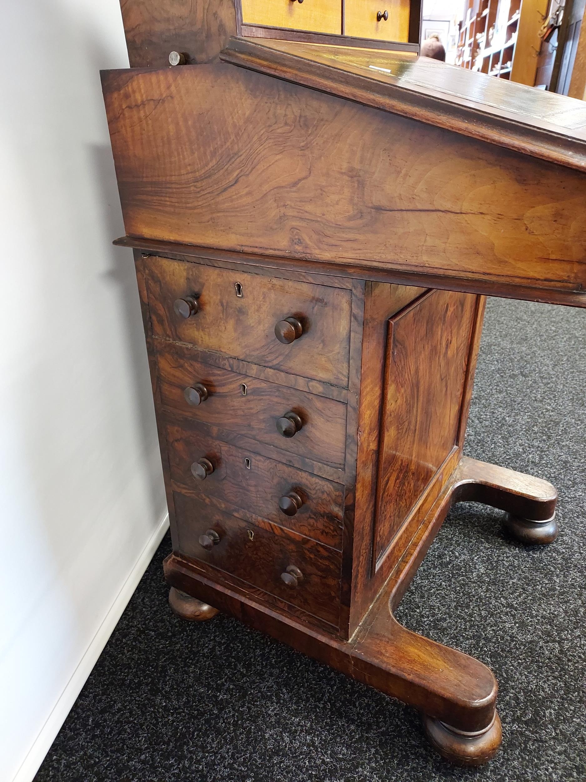 Early 19th century davenport writing desk, with sprung drawer raised section to include a secret ink - Image 17 of 24