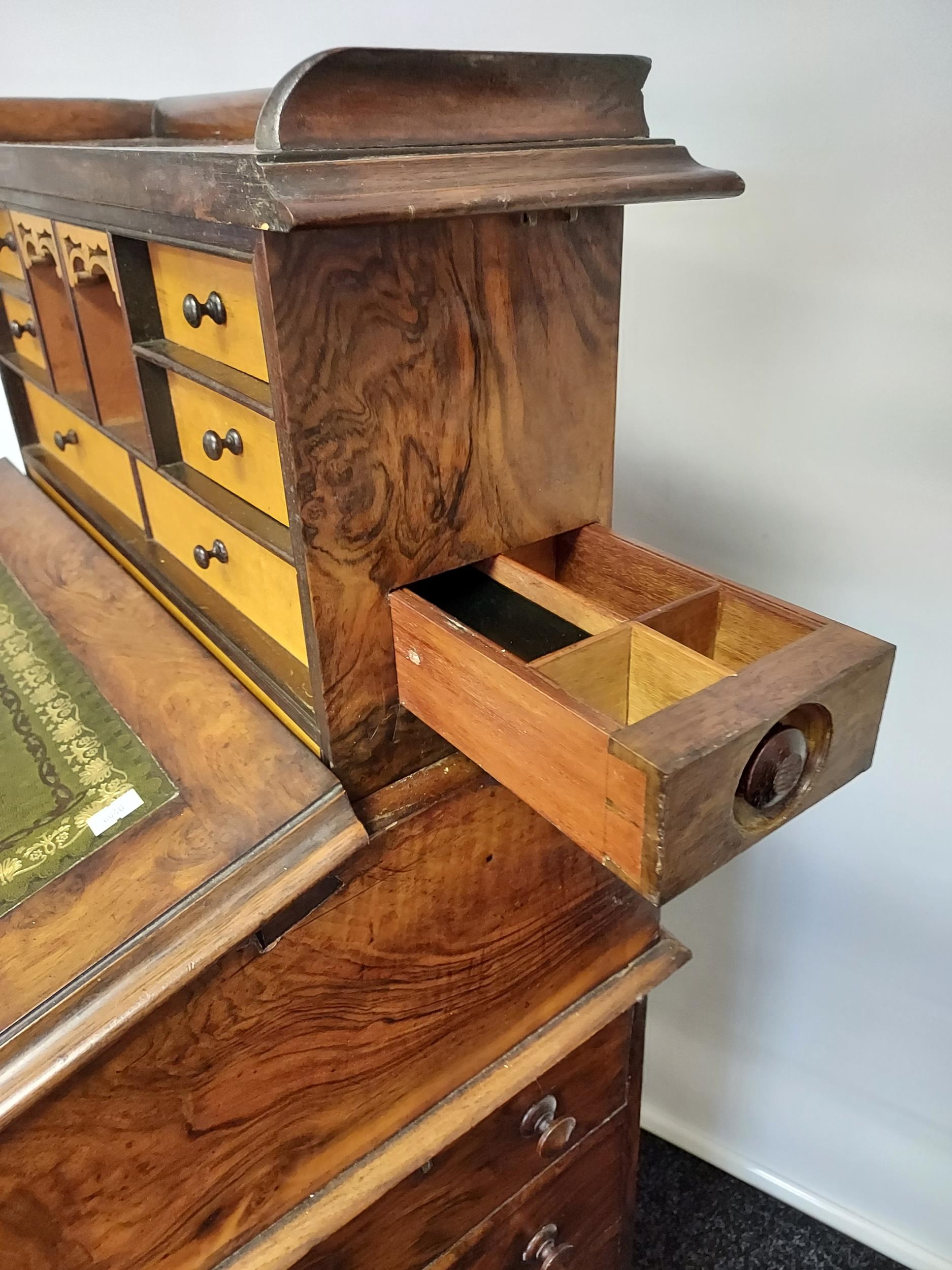 Early 19th century davenport writing desk, with sprung drawer raised section to include a secret ink - Image 8 of 24