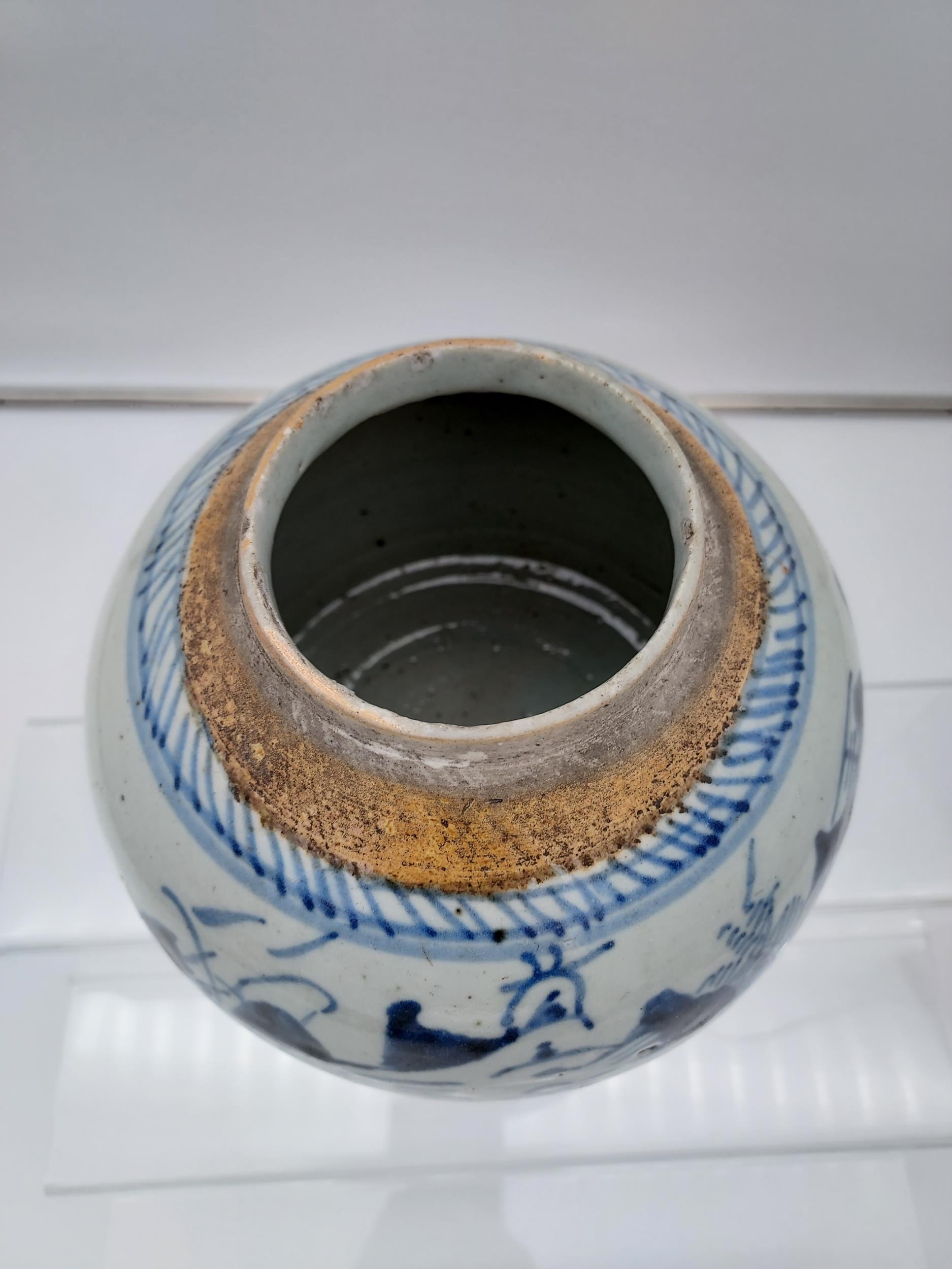 A 19th century Chinese blue painted preserve pot, no lid. [16cm in height] - Image 4 of 6