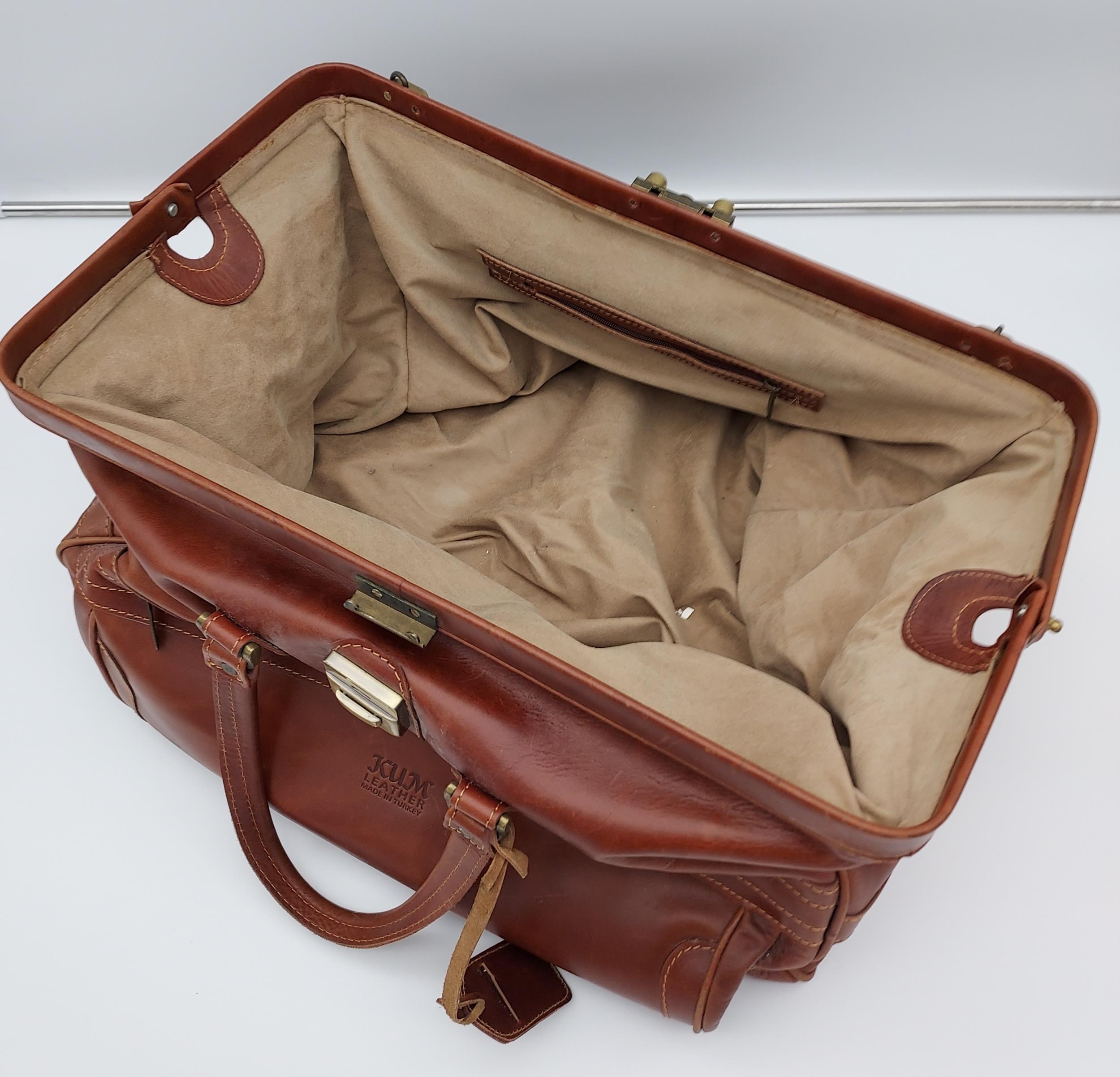 A Turkish Kum Leather travel bag. - Image 3 of 3