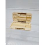 A Victorian Ivory Etui/ sewing case. [2x9x4.5cm]