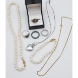 A Selection of various jewellery to include silver and gem stone rings, silver gilt necklace,