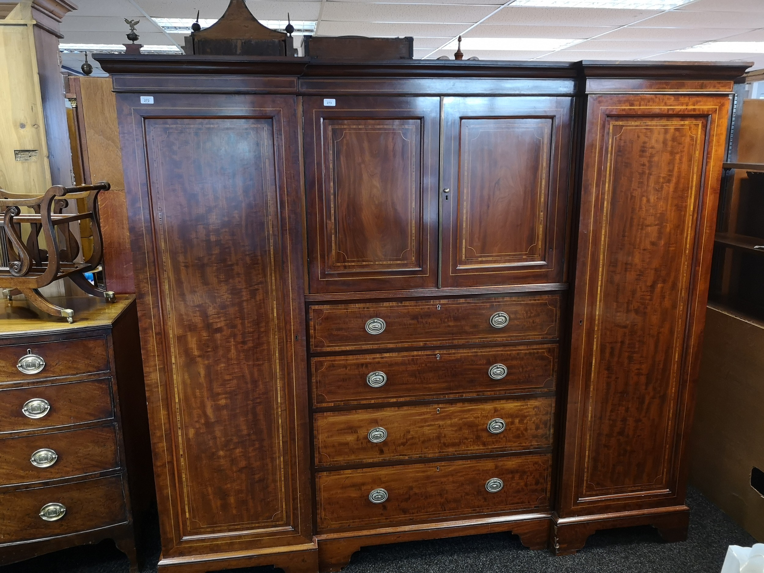 19th century mahogany compactum wardrobe, inlay detail throughout, central pair of doors above - Image 6 of 6