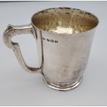 A Birmingham silver tankard. [284.70grams]