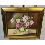 Bill Warner Oil painting depicting still life flowers and vase. [Gilt frame 56x65cm]