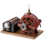 Früher Elektromotor mit Schiebewiderstand, um 1915Wechselstrommotor, offene Bauweise,