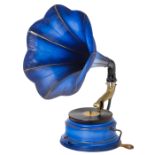 Seltenes Trichtergrammophon mit rundem Metallgehäuse, um 1914Paillard Maestrophon No. 19, blau