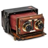 Stereokamera Lizars Challenge Model B, um 1910Lizars, Glasgow. Für Platten von 16,5 x 7,8 cm,