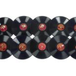 25 Schellackplatten der Comedian Harmonists (und Nachfolgegruppen), 1930-491) HMV EG 2856, "Die