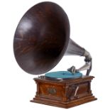 Trichtergrammophon Victor Modell M, um 1905Monarch, Serien-Nr. 45218, Hersteller: "Victor Talking