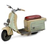 Original-Hennecke-Motorroller für Kinder­karussell, um 1960 Hersteller: Günter Hennecke, Uelzen.