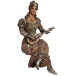 Jahrmarktorgelfigur, um 1910 Sitzende Lautenspielerin, mit weitem Rock, Bluse und Mieder,