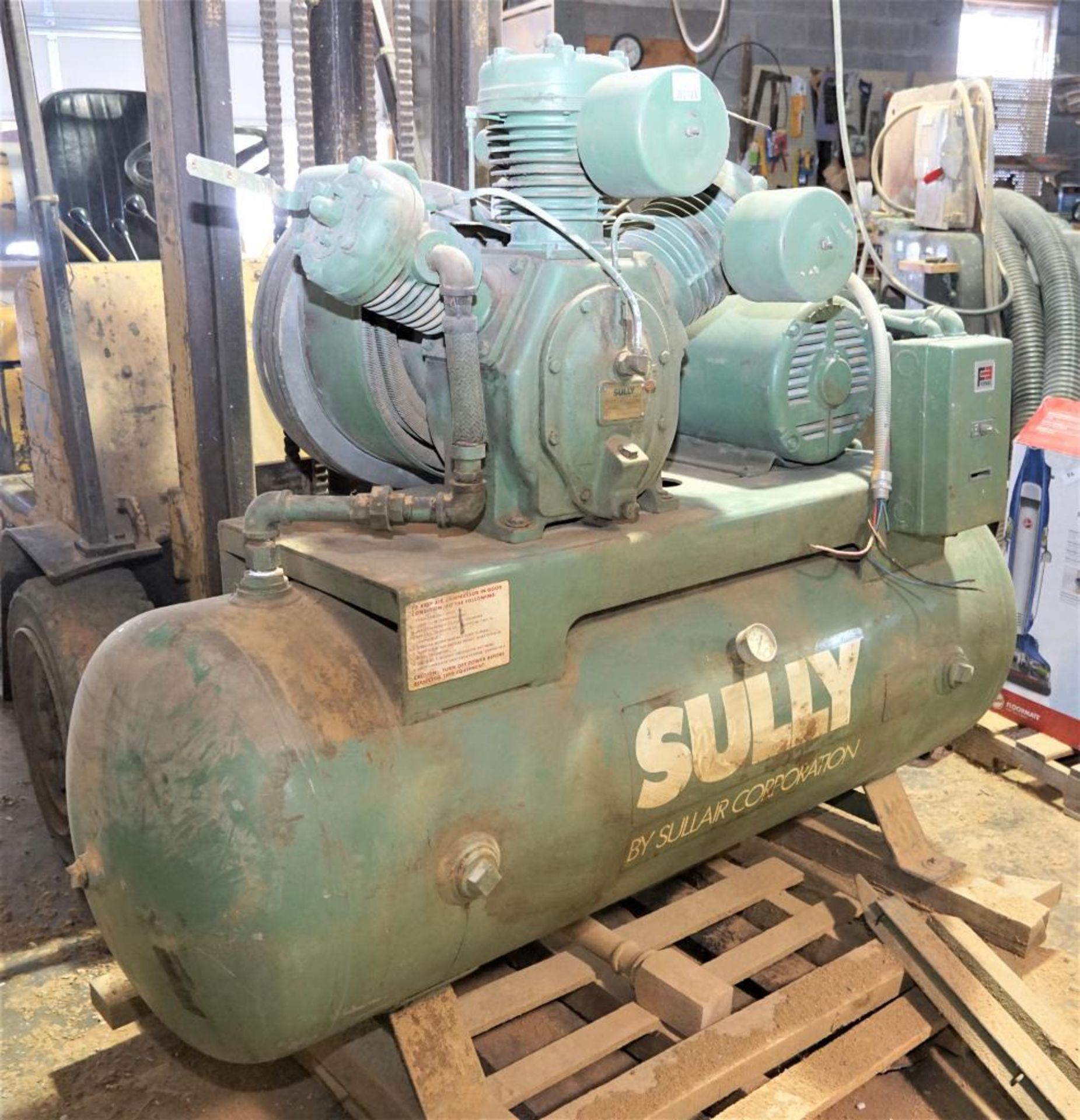Sully Air Compressor - Image 2 of 8