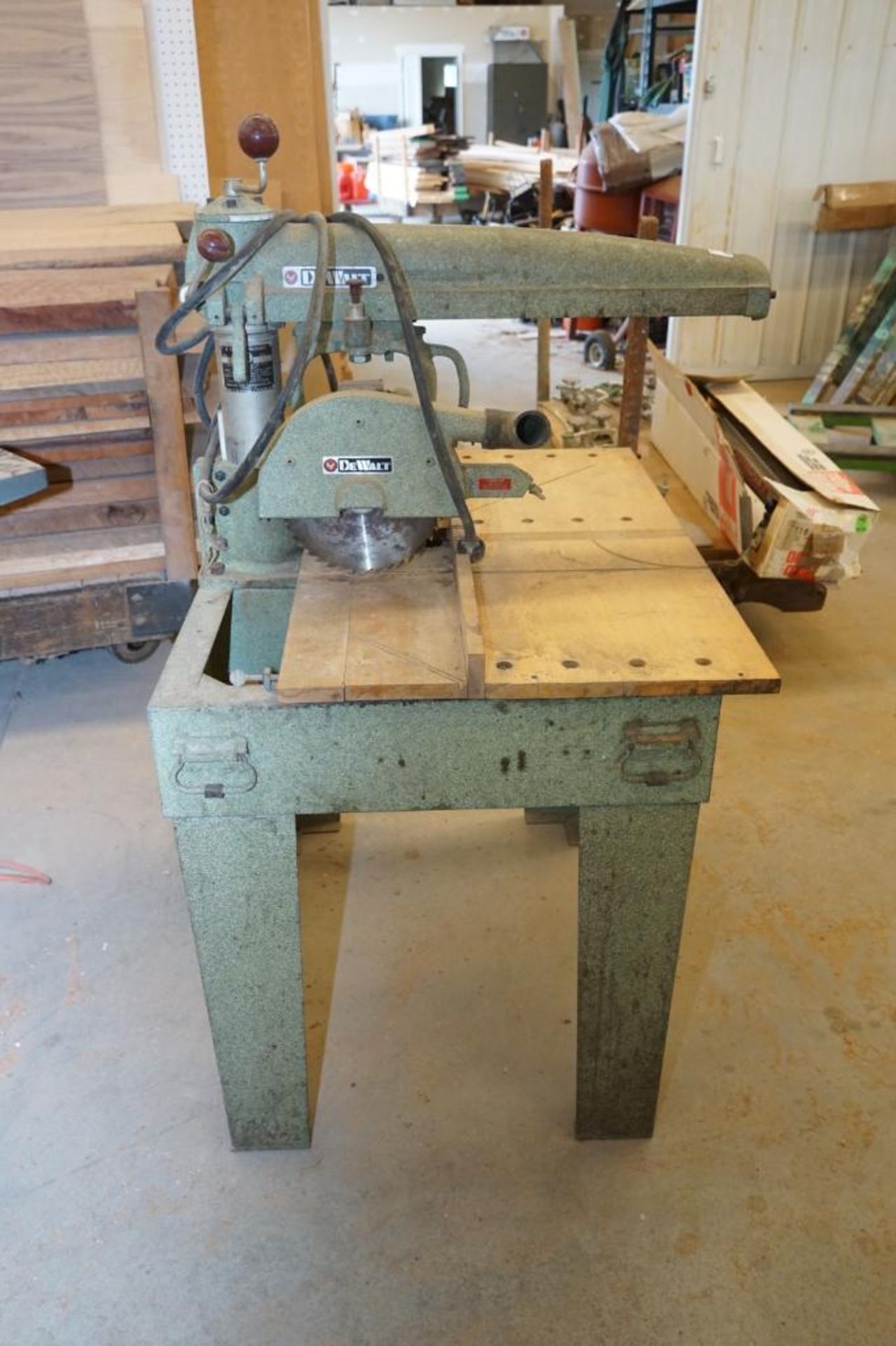 DeWalt 10 in. Radial Arm Saw - Image 2 of 7