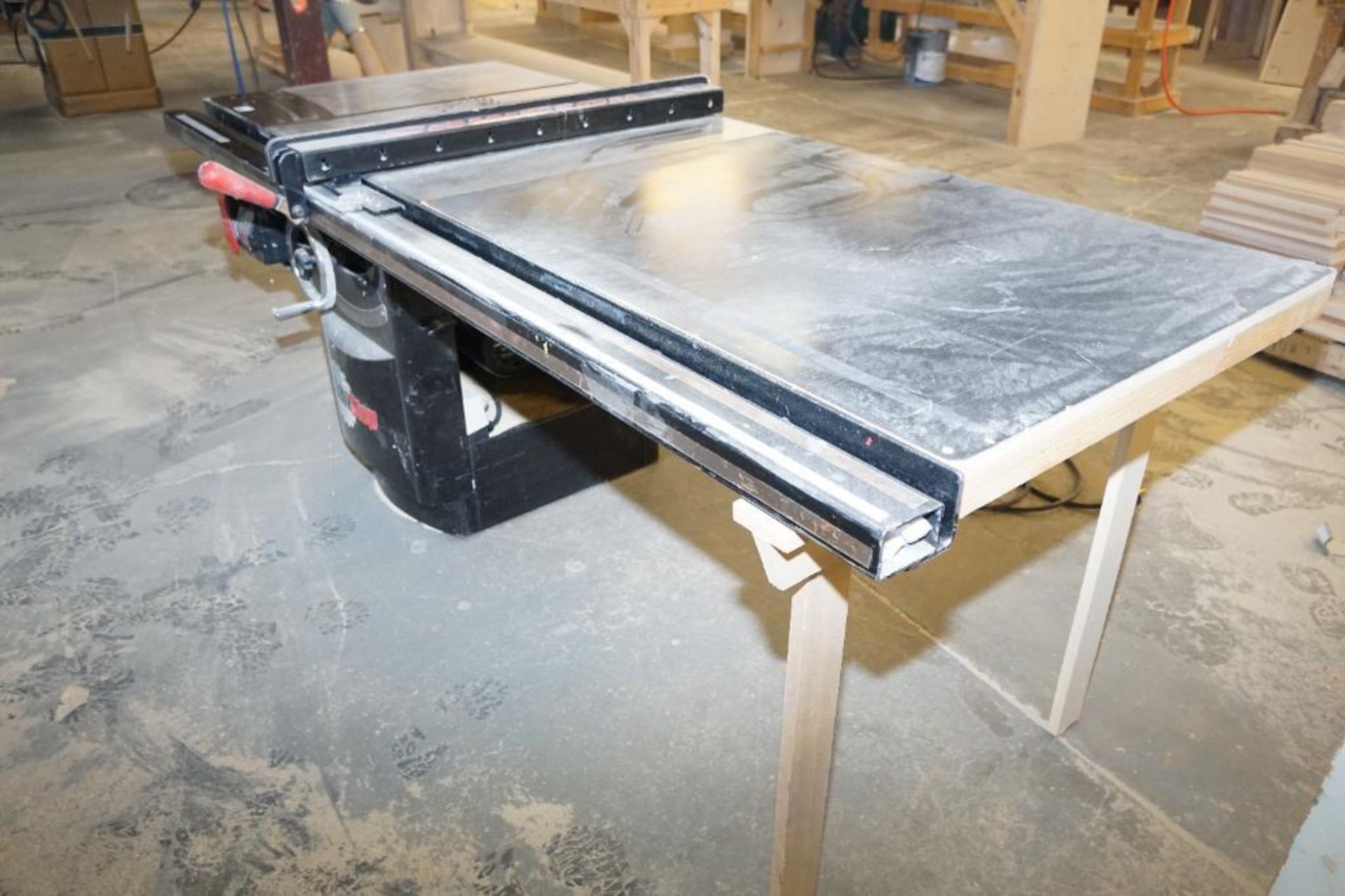 SawStop 10 in. Professional Cabinet Saw - Image 5 of 14