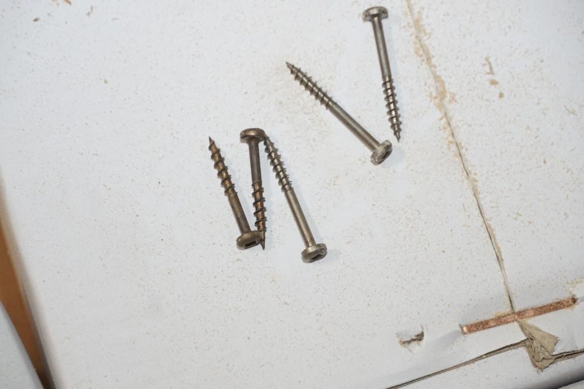 4 Boxes of Screws - Image 2 of 2