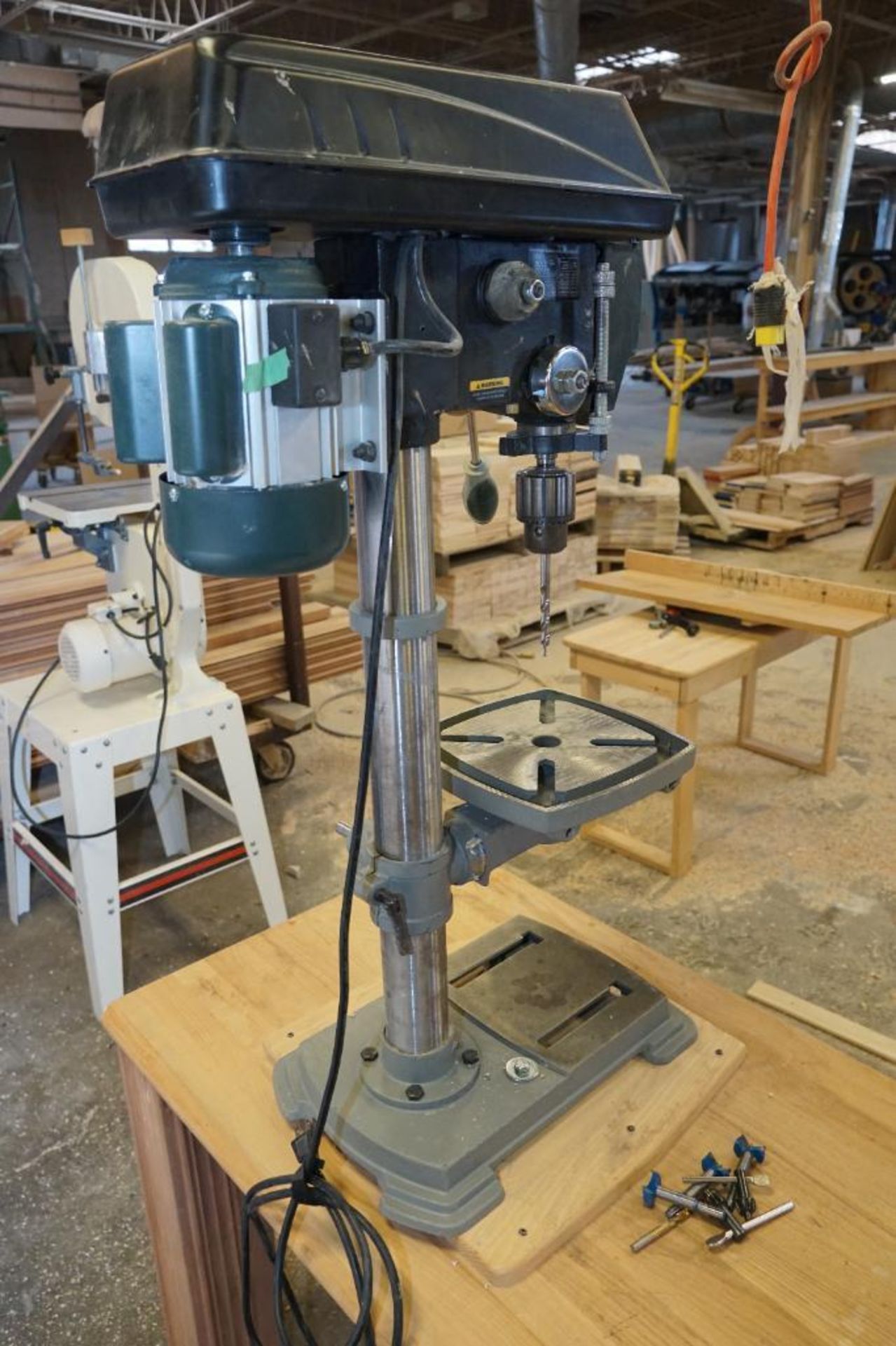 Masterforce 12 in. Bench Drill Press with Laser - Image 5 of 9