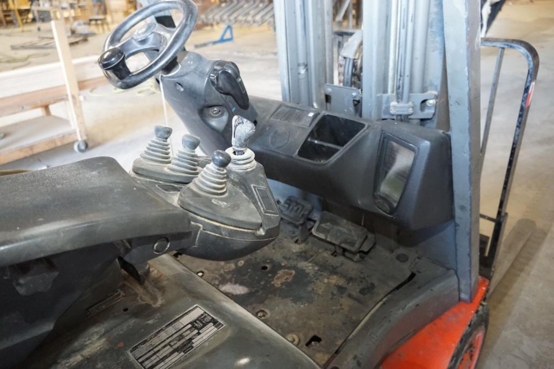 Linde H250T forklift - Image 12 of 19