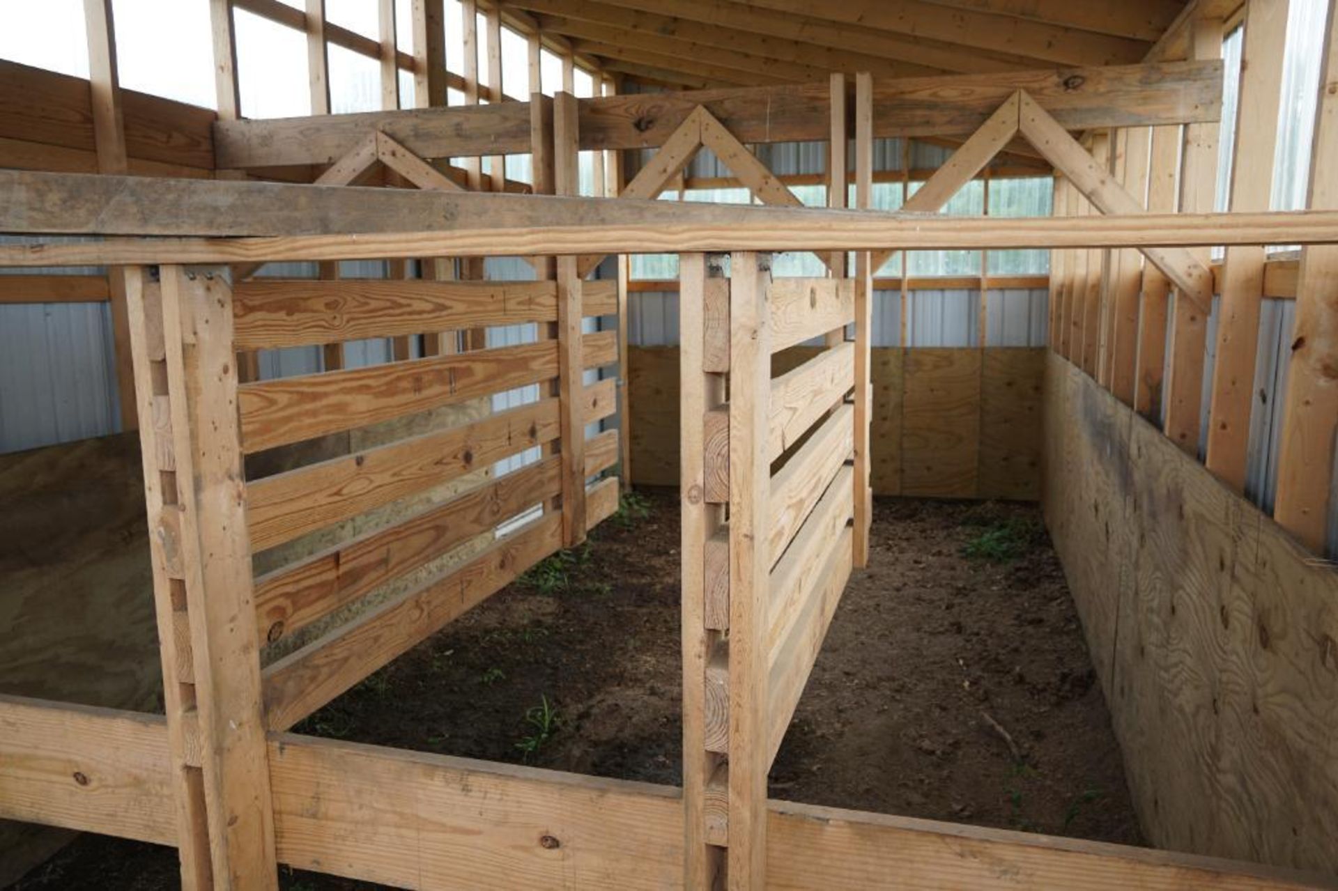 12' x 30' Mini Barn - Image 4 of 8