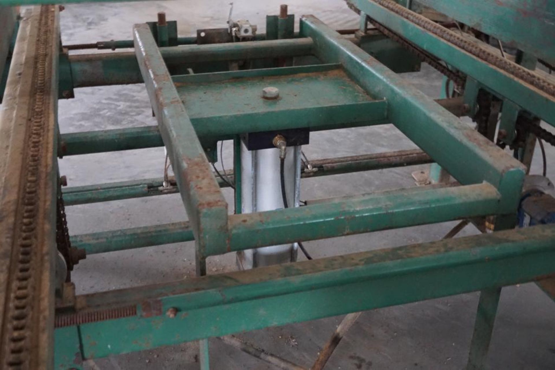 Pallet Chief Stacker - Image 10 of 20