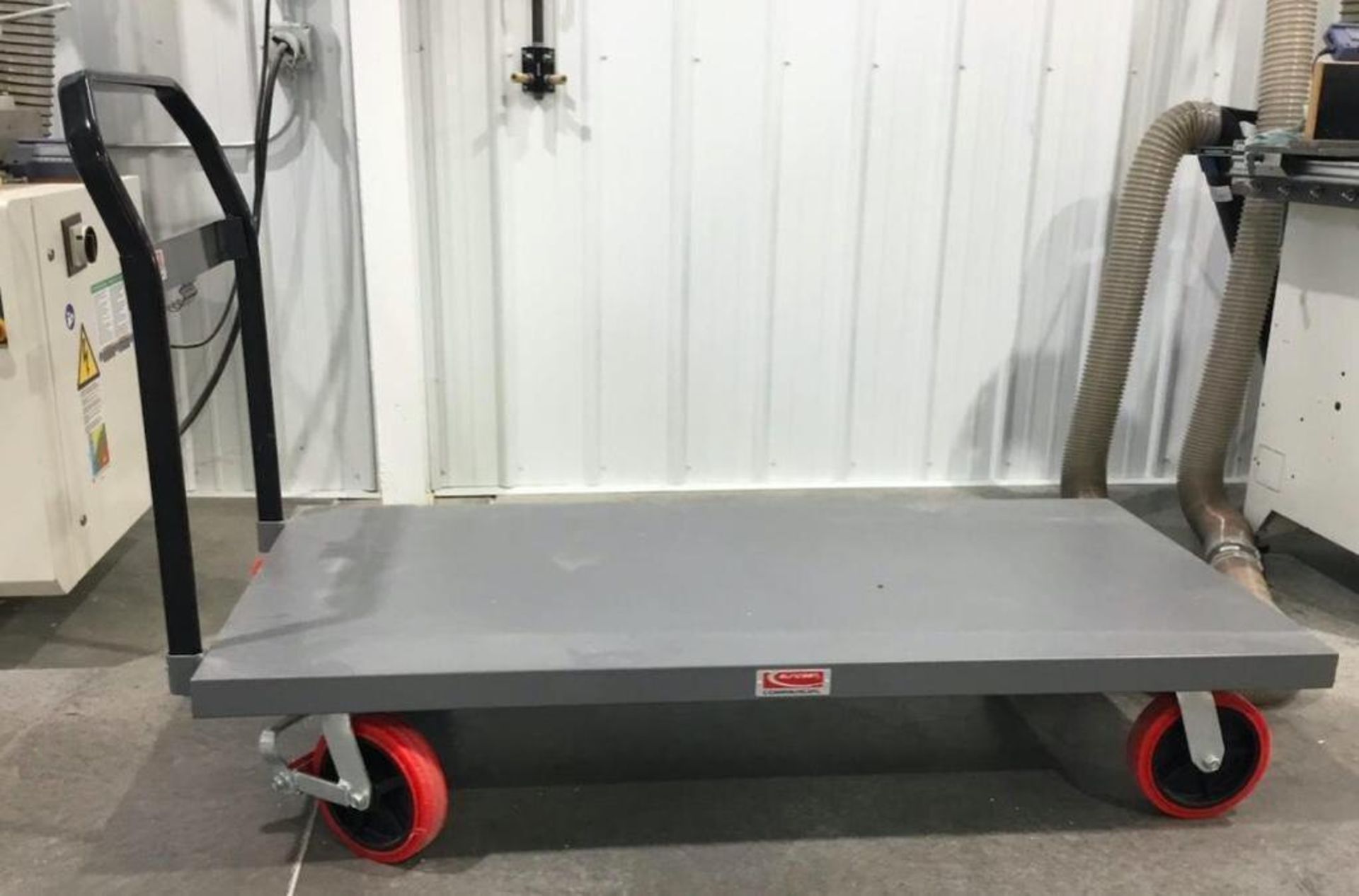 Suncast 30" x 60" Platform Cart, New in box