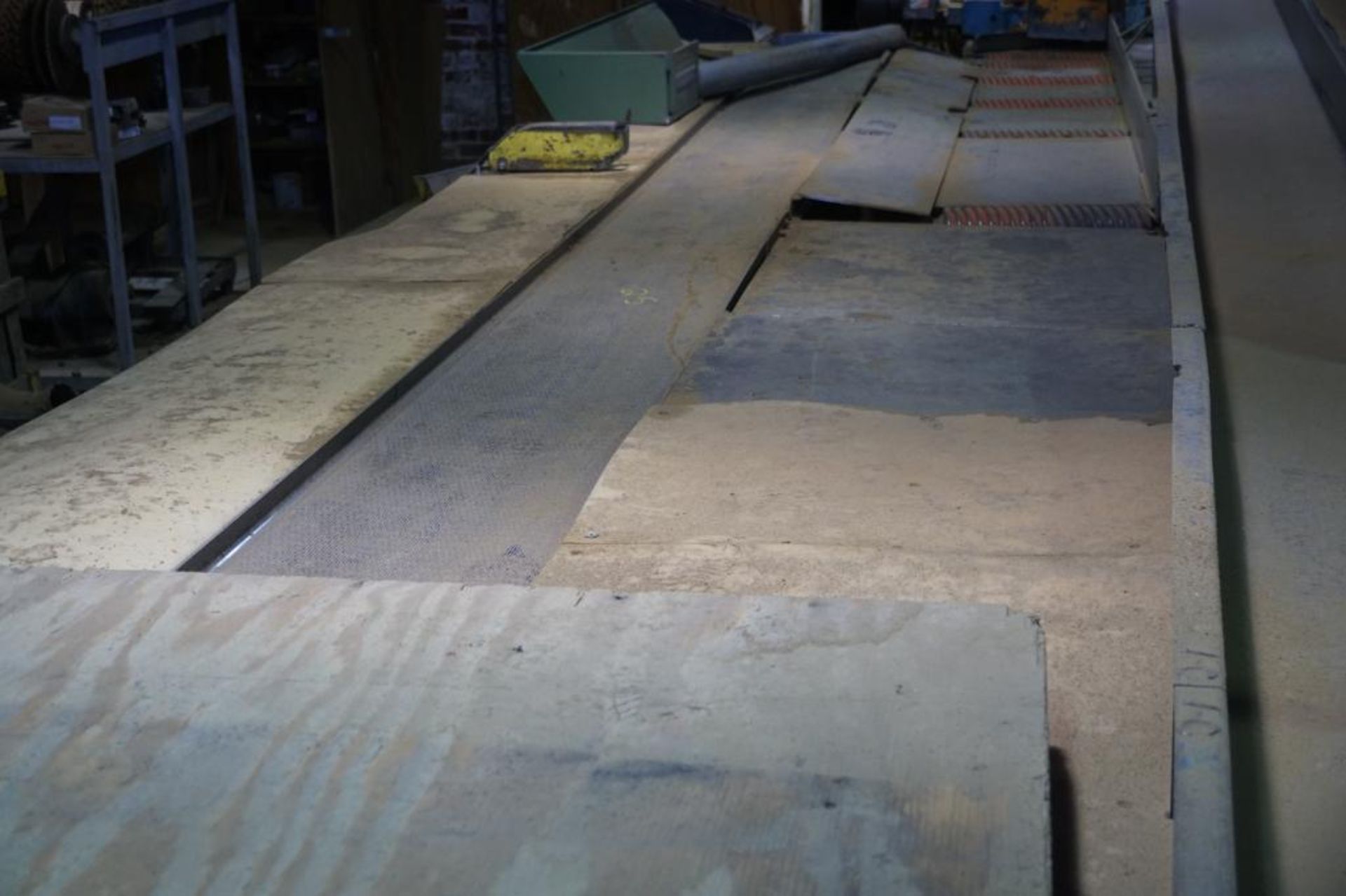 Belt Conveyor with 4 Cutoff Saws - Image 6 of 13